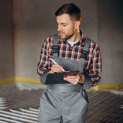 Kúrenár Bratislava zabezpečí profesionálne opravy, montáž aj servis kúrenia.